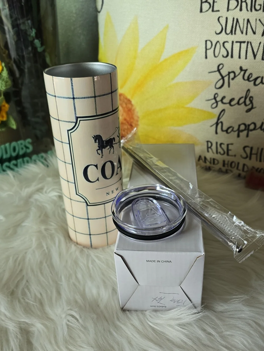 Fashion  Cream and Navy Plaid Insulated Tumbler with Black Logo
